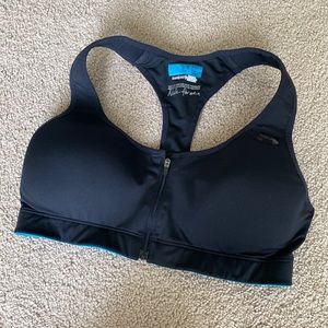 Under Armour front zip bra